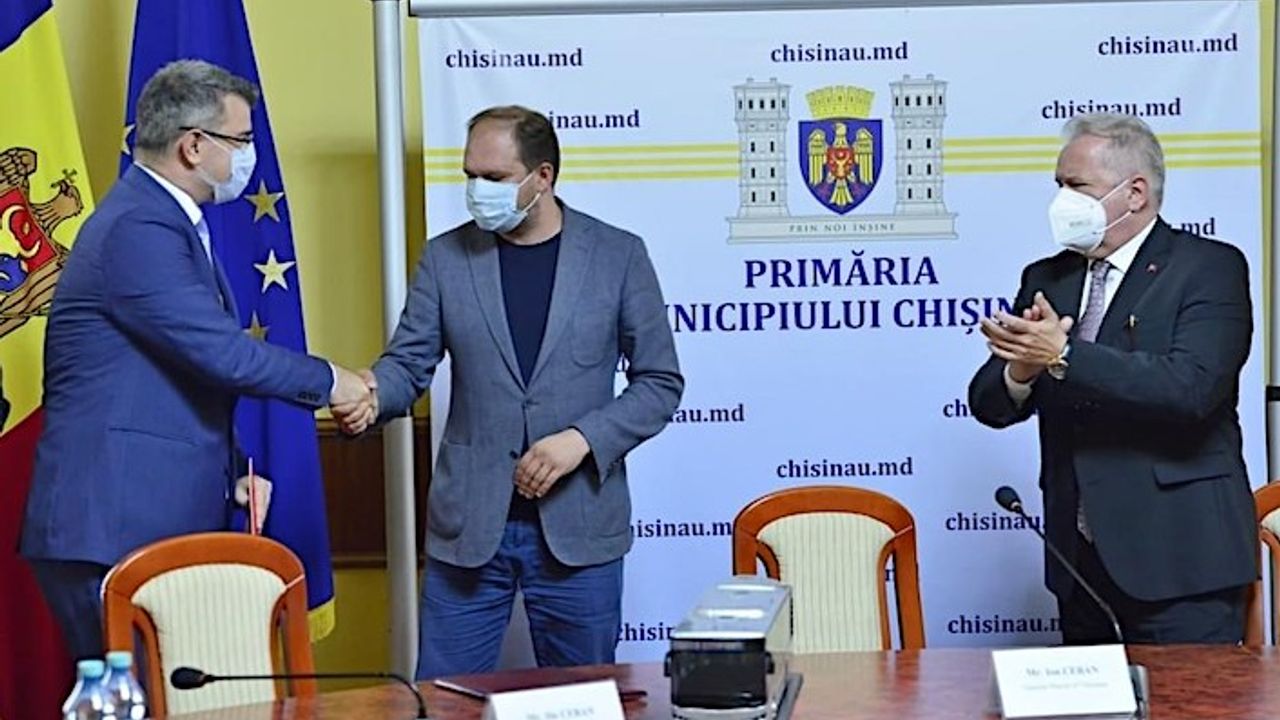 Anadolu Isuzu 100 adetlik Moldova Kişinev ihalesini imzaladı