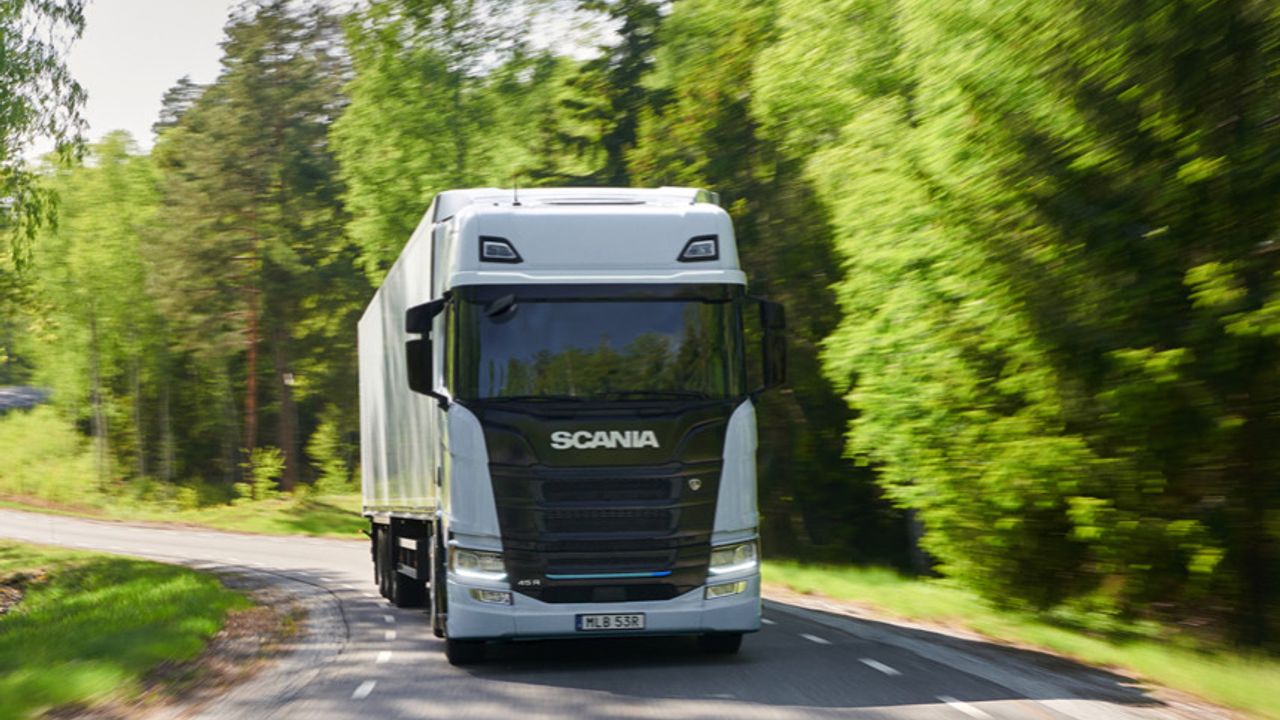 Scania tam elektrikli  modellerini tanıttı