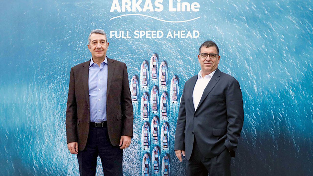 Arkas Line strateji toplantısını 24 ülke yöneticisiyle İzmir'de yaptı