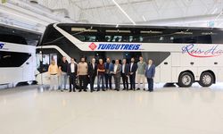 MAN, ilk çift katlı otobüs teslimatını Turgutreis Group Turizm’e yaptı