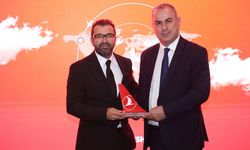 Lima Lojistik’in başarısına Turkish Cargo’dan ödül