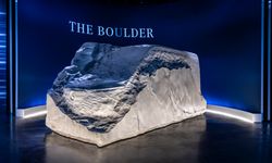 İcatçının, yeni aracı Heykel formunda tanıtıldı