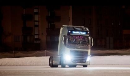 Volvo FH ile buzda dans ediyorlar