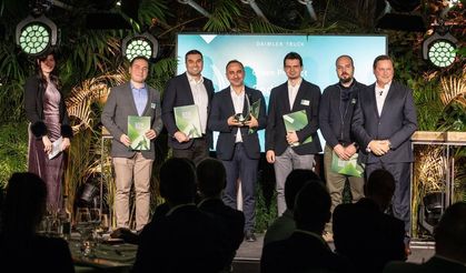 Tekstil kaplamalı otobüs tavanı projesi ile çevre ödülü aldı