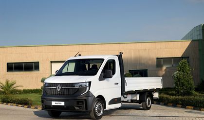 Renault Master Minibüs ve Master Kamyonet’in yeni açık kasa seçeneği kullanıcılarla buluşuyor