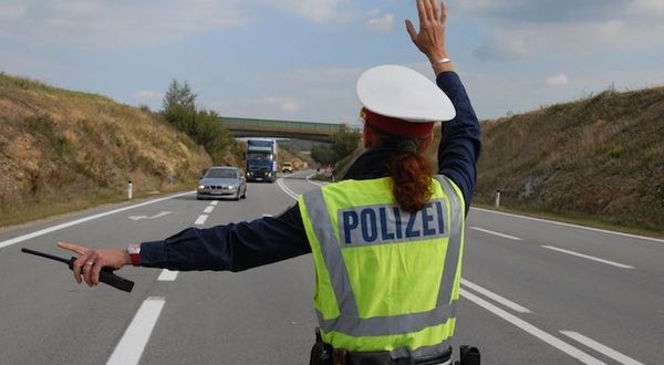 Macaristan nakliyecilere 2.240 Euro ceza kesecek
