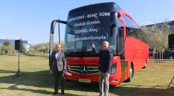 Mercedes’in 100 bininci otobüs gururu