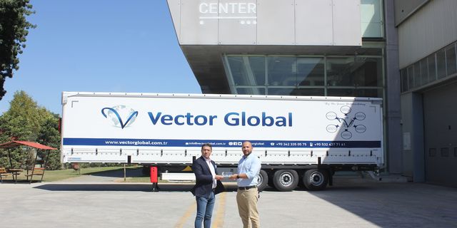 Özel taşımacılıkta uzman Vector Global Lojistik'in tercihi yine Tırsan oldu
