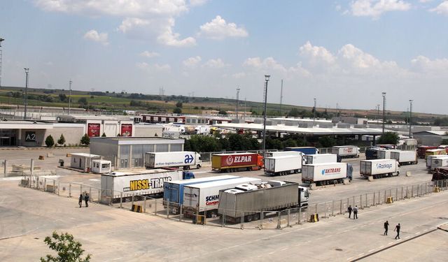 Otomotiv ihracatı beş ayda 17 milyar dolara ulaştı
