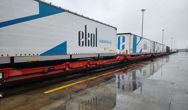 Ekol Lojistik, Marmaray hattından ilk treyler geçişini gerçekleştirdi