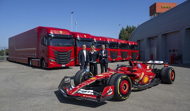 IVECO, Scuderia Ferrari HP'ye 16 adet ağır ve hafif ticari araç teslim etti