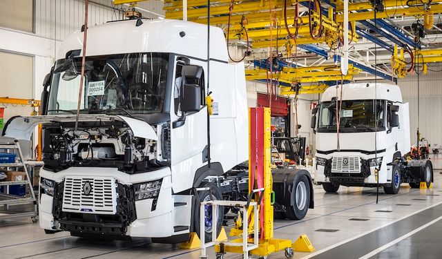 Renault Trucks Bourg-en-Bresse tesisinin 60. yılını kutluyor