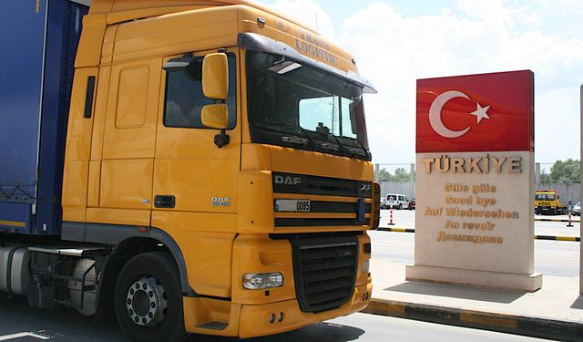 UND'den artan geçiş belgeleri için Ticaret Bakanlığı'na teşekkür