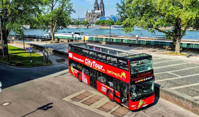 Çift katlı dizel otobüslerini elektrikliye dönüştürdü, Allison’u seçti