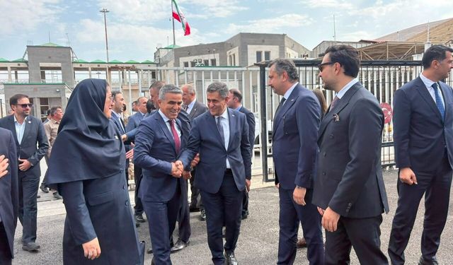 UND Başkanı Aras'tan Gürbulak beklemeleri için açıklama