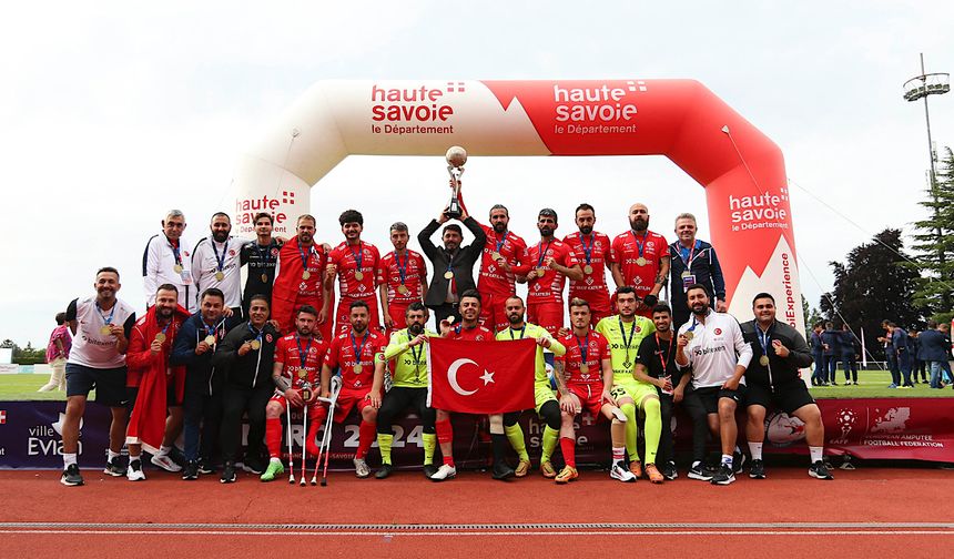 Mercedes-Benz Türk Ampute Futbol Milli Takımı sponsorluğunu uzattı