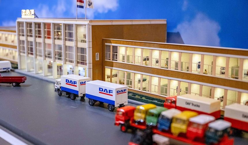 DAF ana binasının küçük modeli ağızları açık bırakıyor