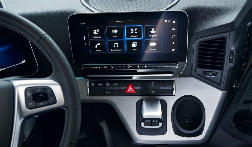 Mercedes'in yeni kokpit konseptinin standart olacağı kamyonlar belli oldu
