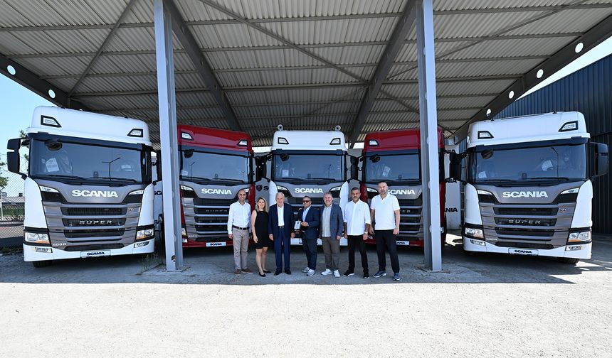 Güler'e 50 adet Scania çekici teslim edildi