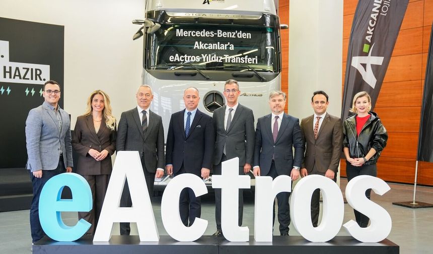 Akcan Holding eActros 600 ve eActros 300 kamyonları filosuna ekledi