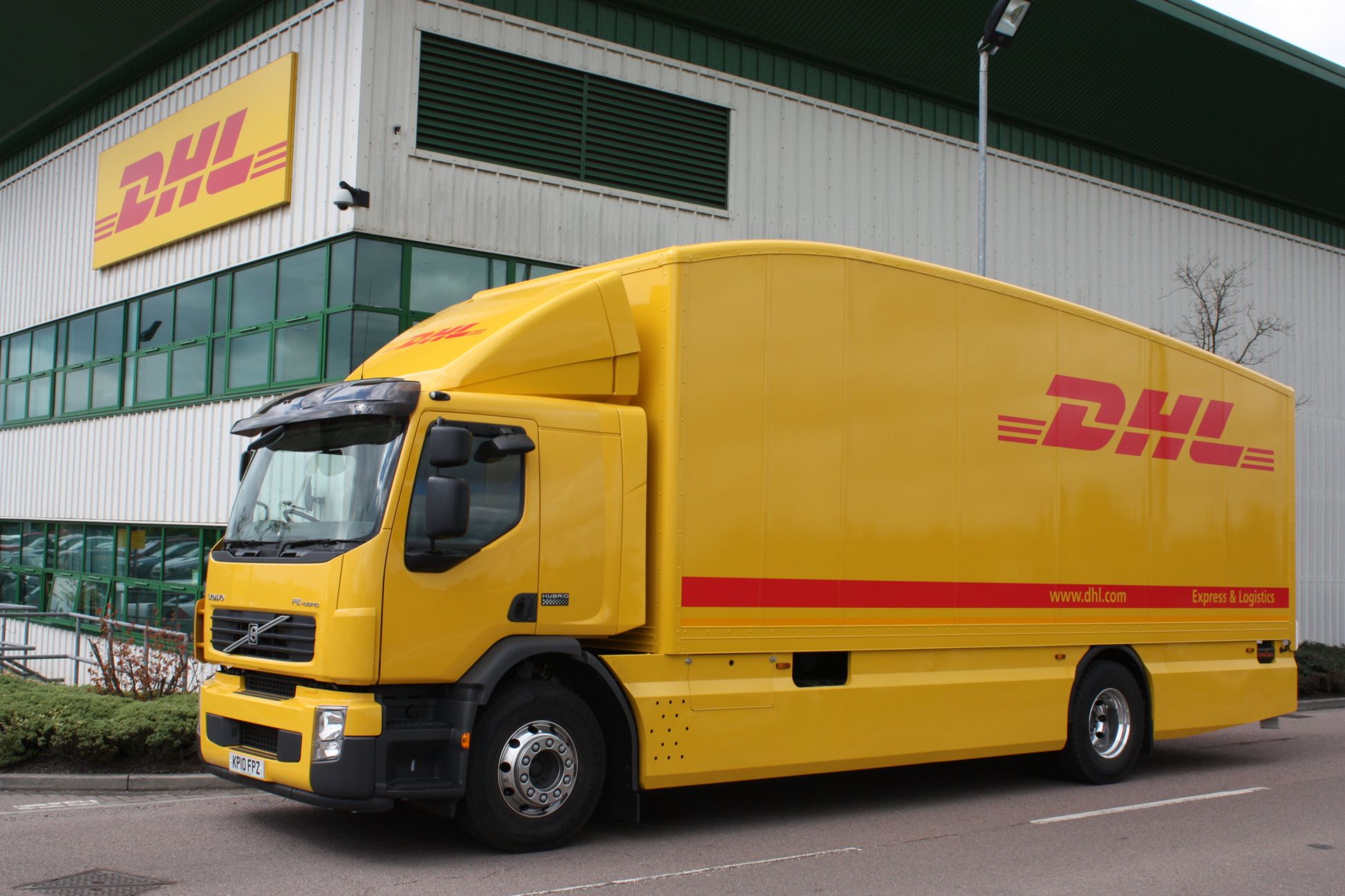 Дчл. DHL фуры Volvo. Вольво фл DHL. Volvo 480 DHL. Volvo FL DHL.